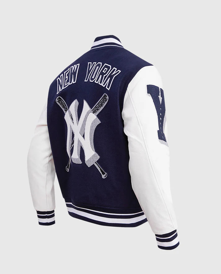 MLB New York Yankees Men's Varsity Blue Jacket